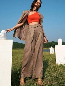 Pleated Wide Leg Pants